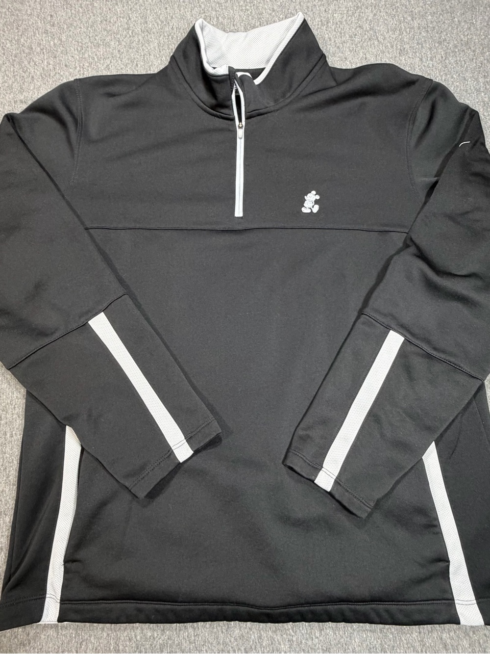 Nike Golf Disney Mickey Mouse 1/4 Zip Mens Large Black Pullover Therma Fit
